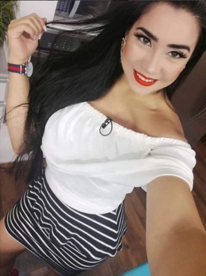 FOTOS: Así es la bella presentadora de televisión Wendy Membreño, el rostro de Honduras en Centroamérica