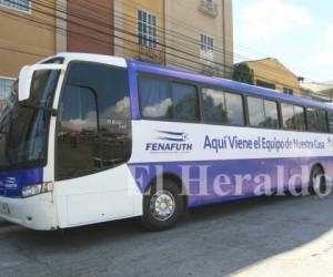 El autobús del equipo hondureño en la eliminatoria pasada.