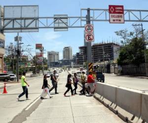 En esta zona se contempla instalar uno de los semáforos inteligentes. Foto: Jimmy Argueta/EL HERALDO.