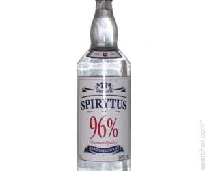 Vodka presenta un 96% de alcohol por volumen.