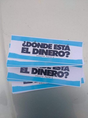 '¿Dónde está el dinero?': hondureños remarcan grafiti contra la corrupción (FOTOS)