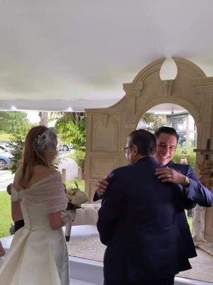 Romanticismo e invitados especiales: así fue la boda de Kilvett Bertrand y María Andrea Matamoros