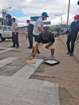 '¿Dónde está el dinero?': hondureños remarcan grafiti contra la corrupción (FOTOS)