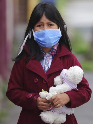 FOTOS: Crece recomendación para uso de mascarillas en Latinoamérica