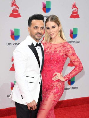 Los vestidos más sexys y provocativos de los Latin Grammy 2017