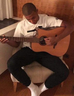 Así gasta los 17,5 millones de Euros que gana Kylian Mbappé en el Paris Saint Germain