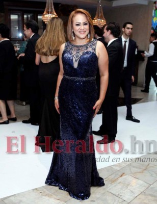 FOTOS: Elegantes y bellas invitadas en la Prom 2019 de la Escuela Americana