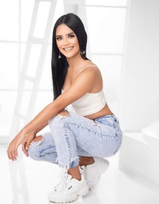 Heidy Lemus, la bella empresaria ceibeña que quiere busca la corona en Miss Honduras Universo 2021