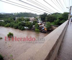 Las autoridades hacen el llamado para estar alerta ante la crecida de ríos y quebradas durante la época lluviosa. Foto: Johny Magallanes7 EL HERALDO