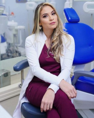 Nancy Samayoa, la cirujana dental que representa a La Lima en Miss Honduras Universo 2021