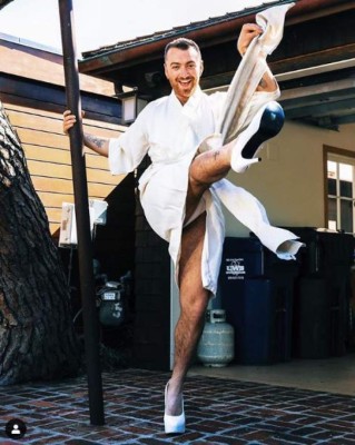 Los extravagantes looks de Sam Smith, el cantante que define su sexualidad como 'no binaria'