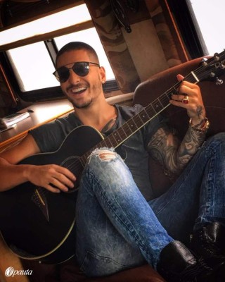 Maluma: El bello colombiando que realizará su concierto esta noche en Tegucigalpa