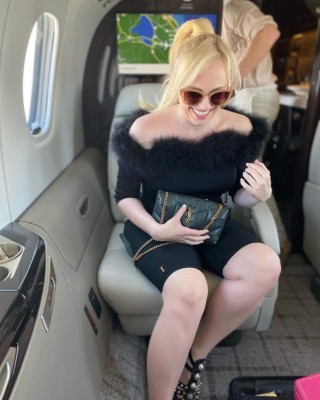 Rebel Wilson: Así ha cambiado su rostro tras bajar de peso (FOTOS)