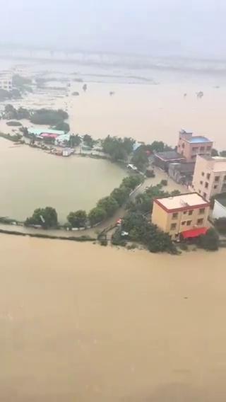 Las impactantes imágenes de las severas inundaciones en China