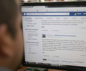 Los hondureños afectados crearon un grupo en facebook para denunciar el hecho y buscar soluciones. Foto Mario Urrutia