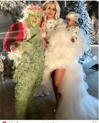 FOTOS: Kylie y Kendall Jenner, Kim, Khloé y Kourtney Kardashian se lucieron con glamurosa fiesta navideña