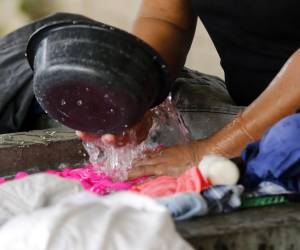 En un período de 24 horas podría llegar el agua potable.