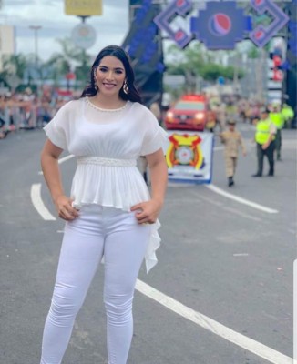 ¡Bellas! Presentadoras brillaron en la Feria Juniana de San Pedro Sula