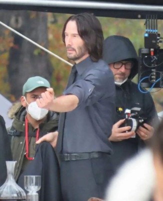 El increíble regalo de Keanu Reeves a los dobles de riesgo de su película (FOTOS)