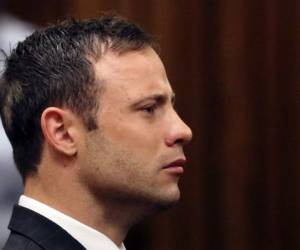 La fiscalía indicó que está decepcionada por el fallo contra Oscar Pistorius. / AP