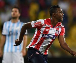 El gol de la ventaja para el cuadro de la caribeña ciudad de Barranquilla lo marcó Robinson Aponzá a los 71 minutos (Foto: Agencia AFP)