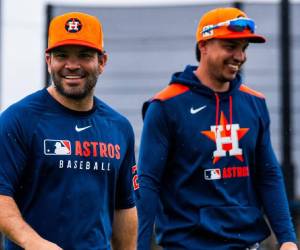 ”Duby” en sesión de entrenamiento junto a la estrella de la MLB José Altuve.