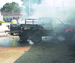 Debido al crimen, los pobladores del lugar quemaron una patrulla militar y dañaron otra, así mismo exigieron la salida de los militares de Santa María del Real, Olancho, oriente de Honduras.