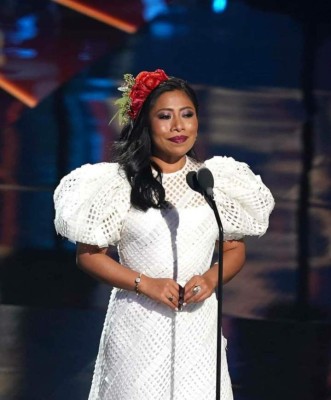 Yalitza Aparicio se une al #PoderPrieto: 'Somos muchos los orgullosos de nuestro color de piel'