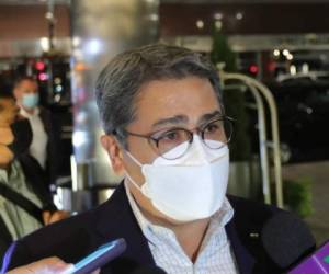 El presidente de la República habló ante los medios a su llegada a Nueva York. Foto: Cortesía.