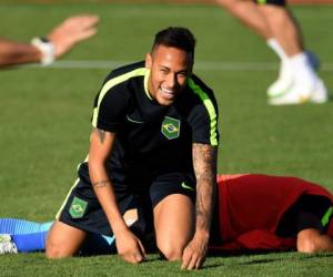 La verdeamarela y su técnico, Rogerio Micale, le entregaron al crack del FC Barcelona las llaves para guiarlos hasta conquistar la medalla de oro. Foto: AFP