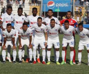 Expertos en el fútbol mencionan que el cambio del Olimpia con Nahun Espinoza radicó en la actitud. Foto: El Heraldo