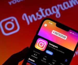 <b>Cuentas especiales para adolescentes</b> Meta ha introducido una nueva experiencia en Instagram diseñada específicamente para adolescentes, con funciones como verificación de edad por IA y límites de tiempo de uso.