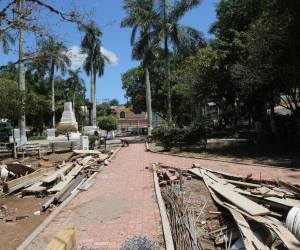 Así lucen los nuevos senderos y espacios recuperados en el parque La Leona.