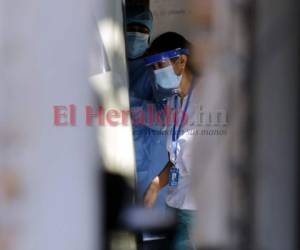 Los hospitales han mostrado una baja en la atención de pacientes con covid.