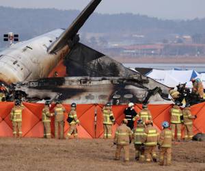 179 personas murieron en el fatal accidente aéreo y solo dos lograron sobrevivir.