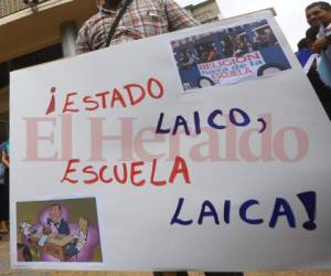 Un grupo de docentes universitarios definieron su postura sobre la lectura de la Biblia.