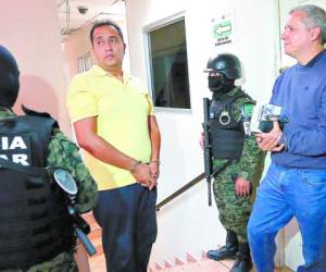 Mario Zelaya y José Bertetty seguirán recluidos en el Batallón de Infantería por diversos delitos relacionados a la estafa del IHSS.