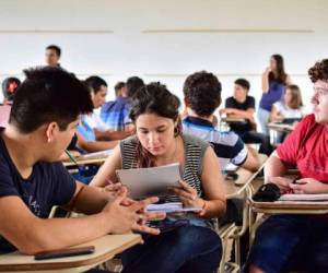 Los interesados pueden optar a becas para pregrado, maestrías y doctorado. Foto: Cortesía