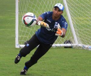 Donis Escober no se ve vistiendo otro uniforme que no sea el del Olimpia (Foto: Deportes El Heraldo / Noticias de Honduras / El Heraldo Honduras)