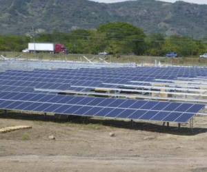 Buscan instalar nuevo proyecto de energía solar.