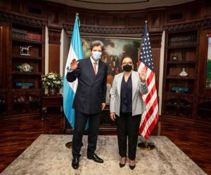 La presidenta recibió a la delegación de Estados Unidos en Casa de Gobierno durante la mañana de este viernes.