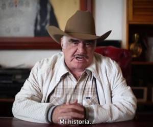 De la propia voz de Vicente Fernández, Netflix incitó a sus fanáticos a ver la serie que se estrenará próximamente.