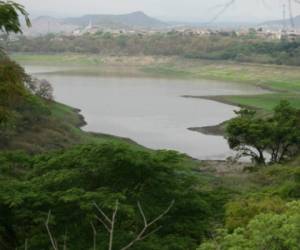 En el caso de Los Laureles, tiene un 33.40% de su capacidad. Foto: Efraín Salgado / EL HERALDO.