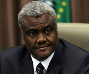 Moussa Faki Mahmat dijo ante los ministros de Exteriores reunidos en la capital de Etiopía que muchos siguen digiriendo la comparación de Trump de las naciones africanas con una cloaca.