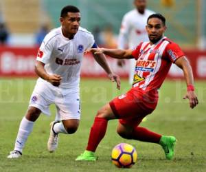 Olimpia empató a cero con Vida en el estadio Nacional. Foto: David Romero / El Heraldo.