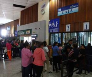 Los pacientes pagan el cobro, pero tal y como estaba antes del aumento. (Foto: El Heraldo Honduras)