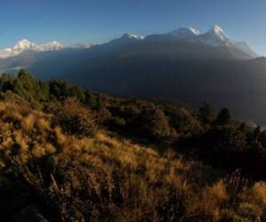 Foto tomada el 24 de octubre del 2014 de las montañas Annapurna en Nepal. Foto: Agencia AP/Malcolm Foster.