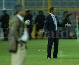 Jorge Luis Pinto entrenador de la Selección de Honduras.