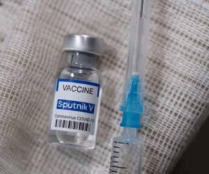 La incertidumbre sobre la llegada de las segundas dosis de la Sputnik V provocó que Honduras apelara a un ensayo clínico de combinación de vacunas desde hace unas semanas.