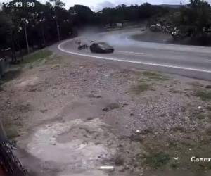 Cámara de seguridad captó el momento de la muerte de policía en Taulabé